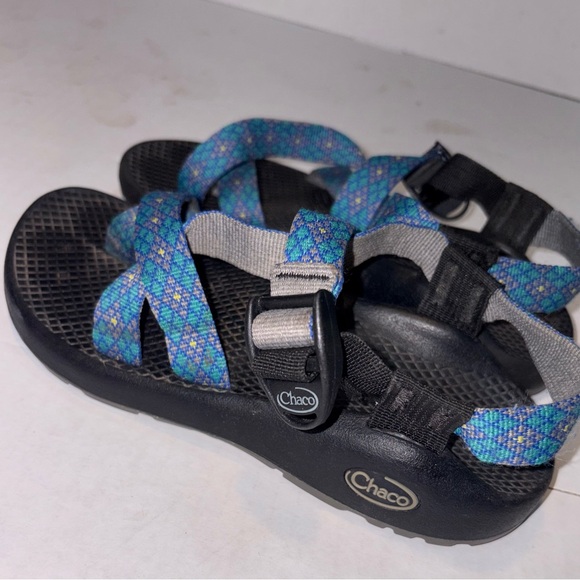 Chaco Z/2 Yampa hiking sandals featuring a blue and yellow women’s size 8 - Picture 6 of 8